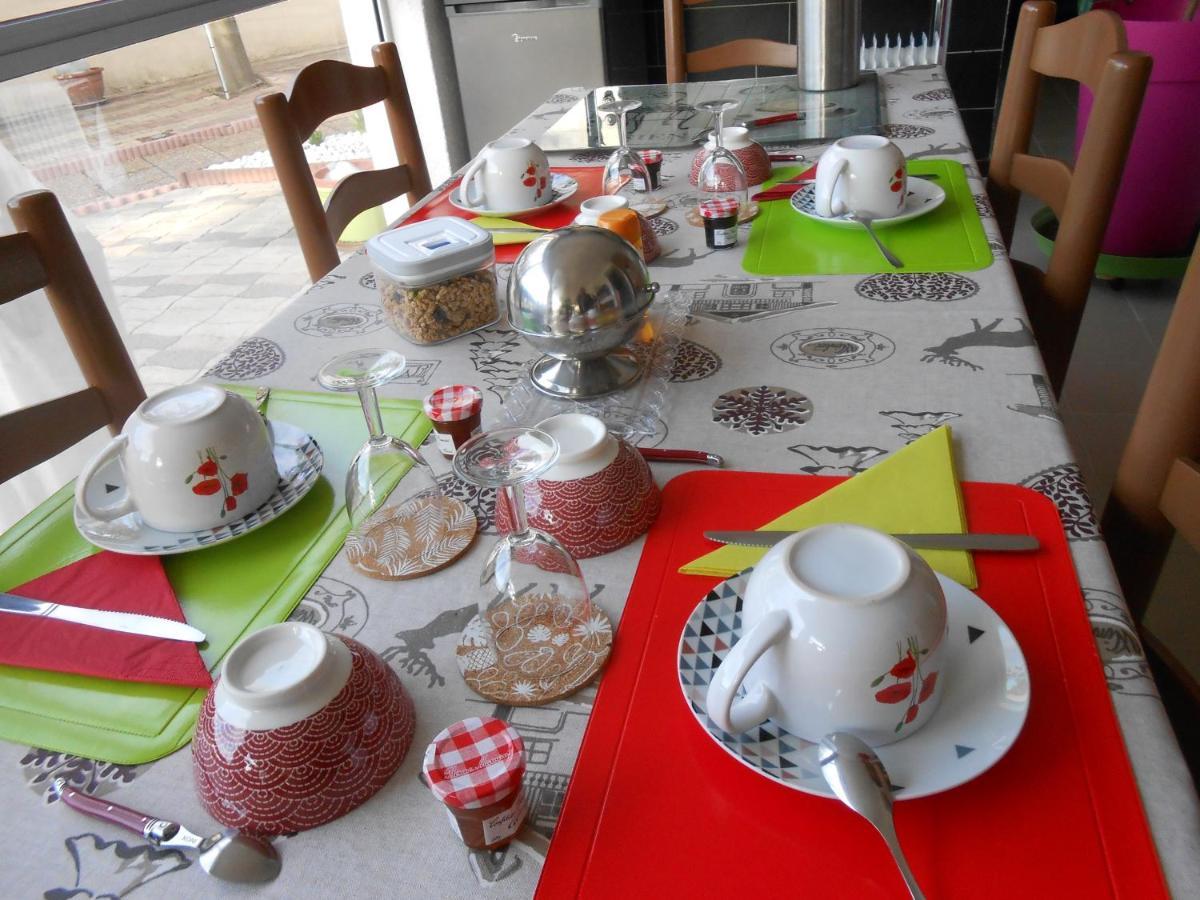 Maison Monica Coursan Esterno foto